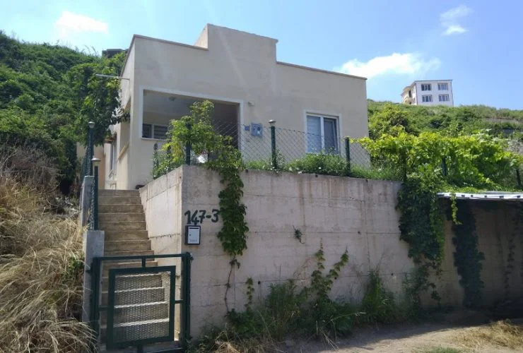 Ayazma Mesudiye deniz manzaralı müstakil ev