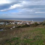 deniz manzaralı tarla